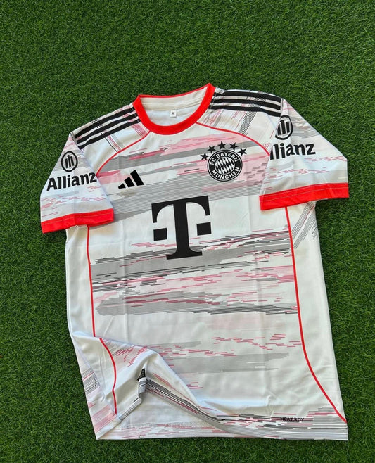 BAYERN AWAY 2025/26